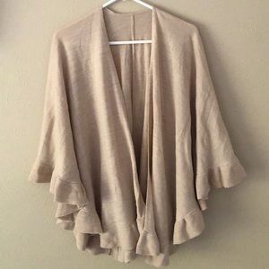 Ruffled edge wrap, wool blend